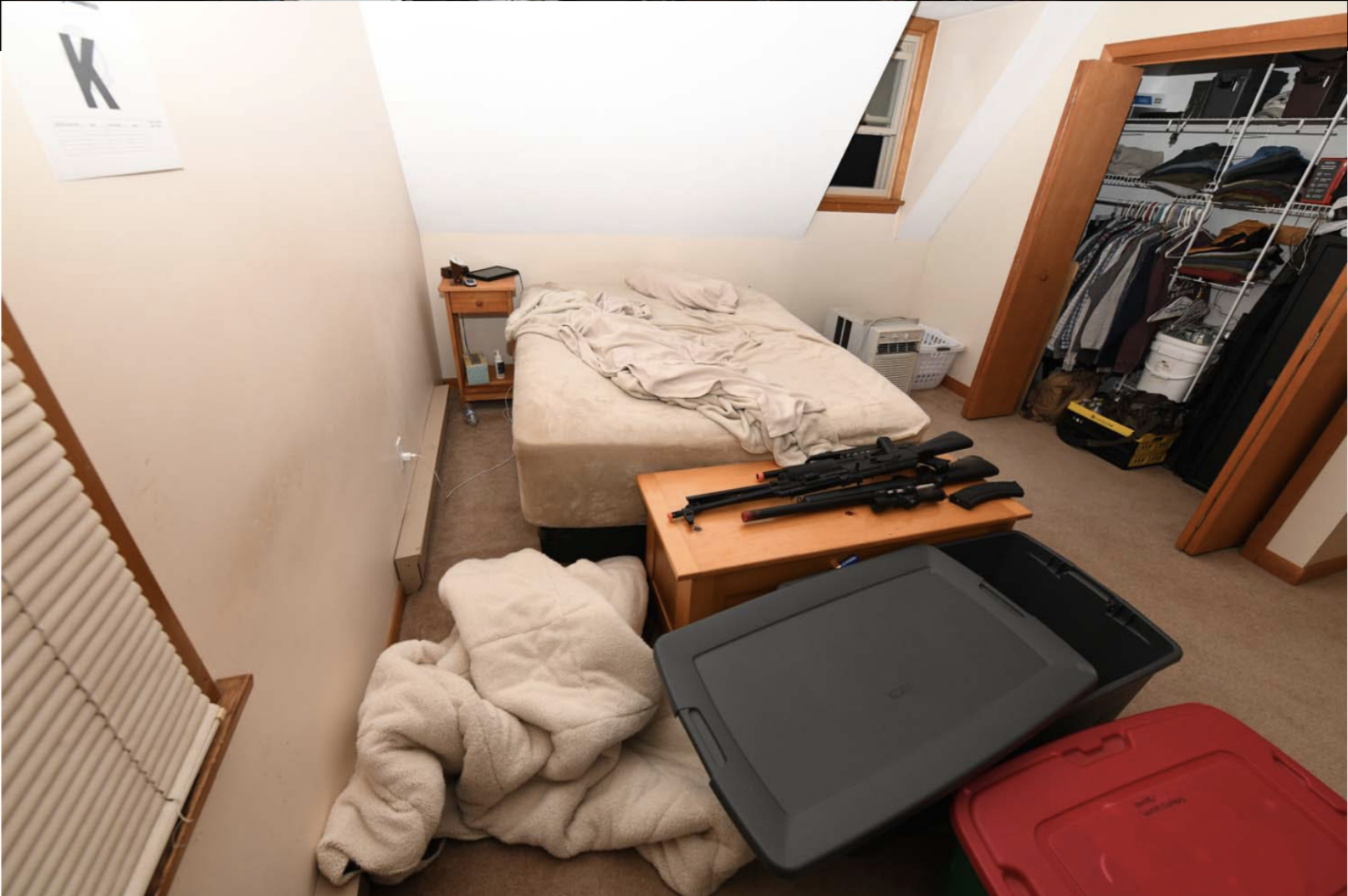 Teixeira bedroom
